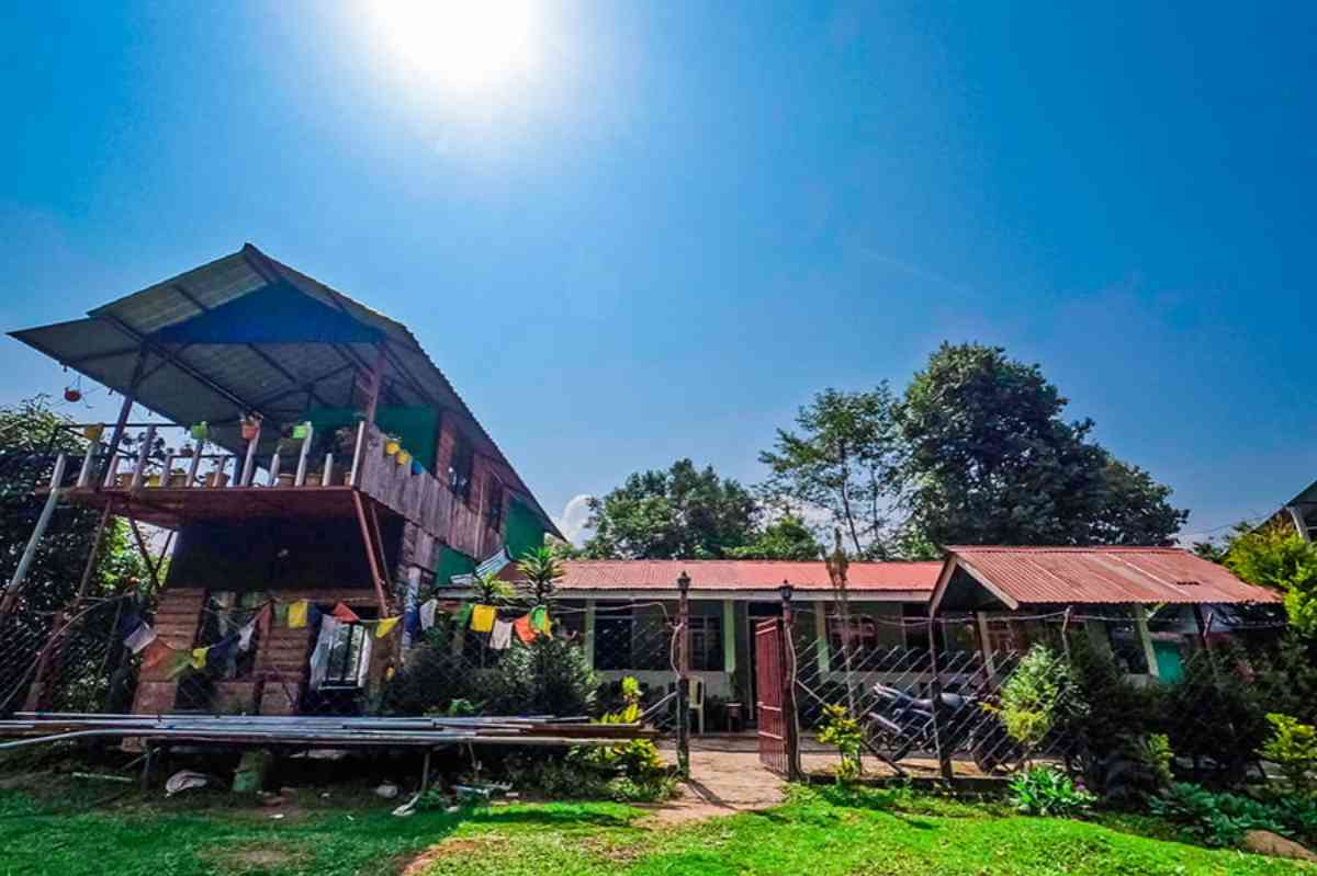 Bedtime Stories Homestay & Cafe