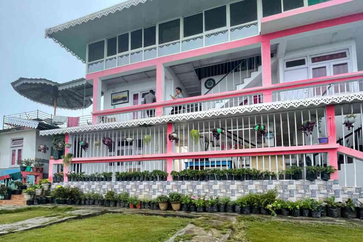 Attic Homestay - Rongli