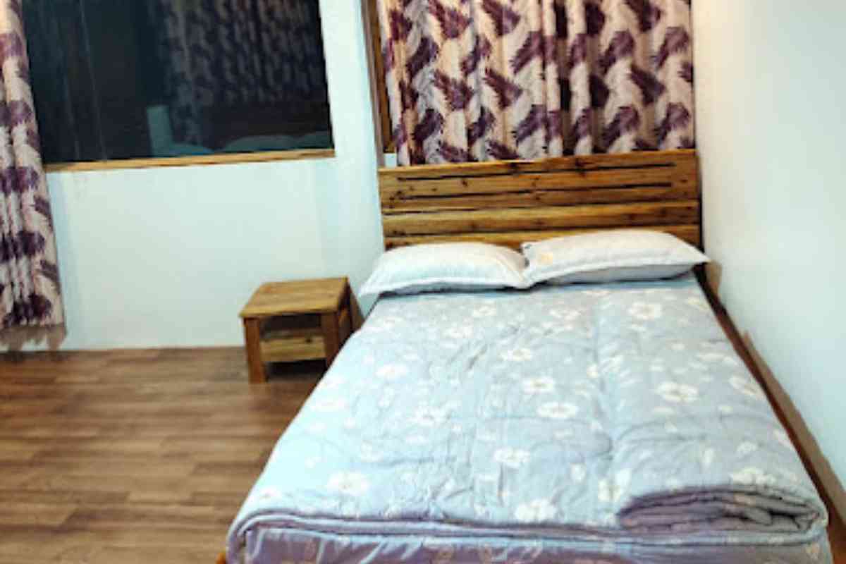 Shiv Ganga Happy Hearts Homestay - Soureni