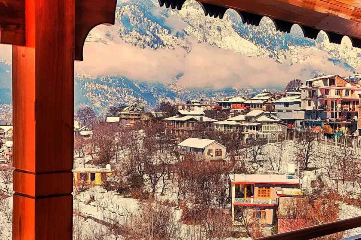 Cafe Saffron and Cottages