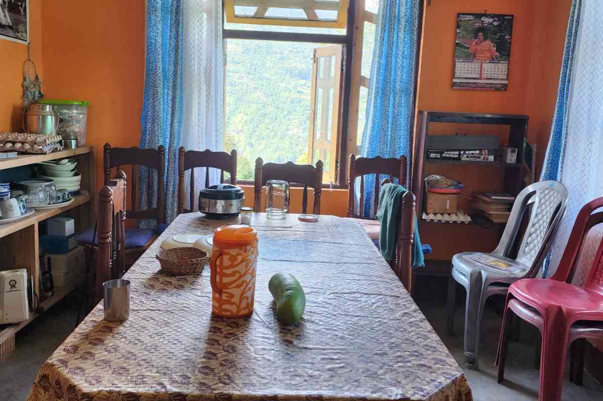 Bara Hatta Homestay - Banasbotay (Singalila)