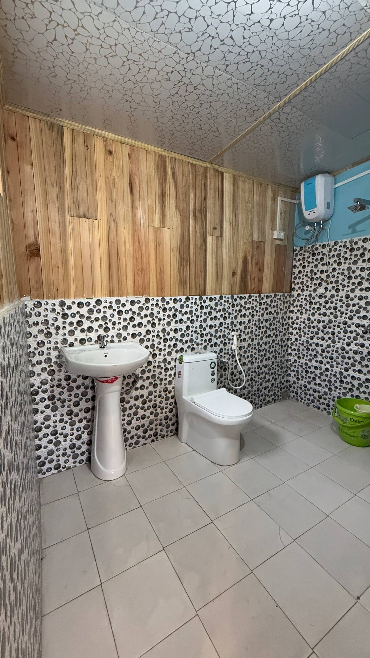 Uncharted Retreats - Nomee Homestay